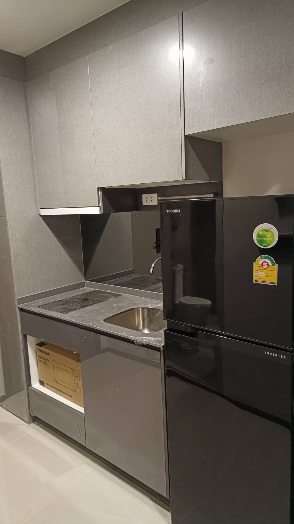 ให้เช่าคอนโด IDEO Chula - Samyan (ไอดีโอ จุฬา - สามย่าน) - ราคาพิเศษตกแต่งพร้อมเข้าอยู่ - การเดินทาง: รถไฟฟ้า MRT สามย่าน - ใกล้ สามย่านมิตรทาวน์และจุฬาลงกรณ์มหาวิทยาลัย