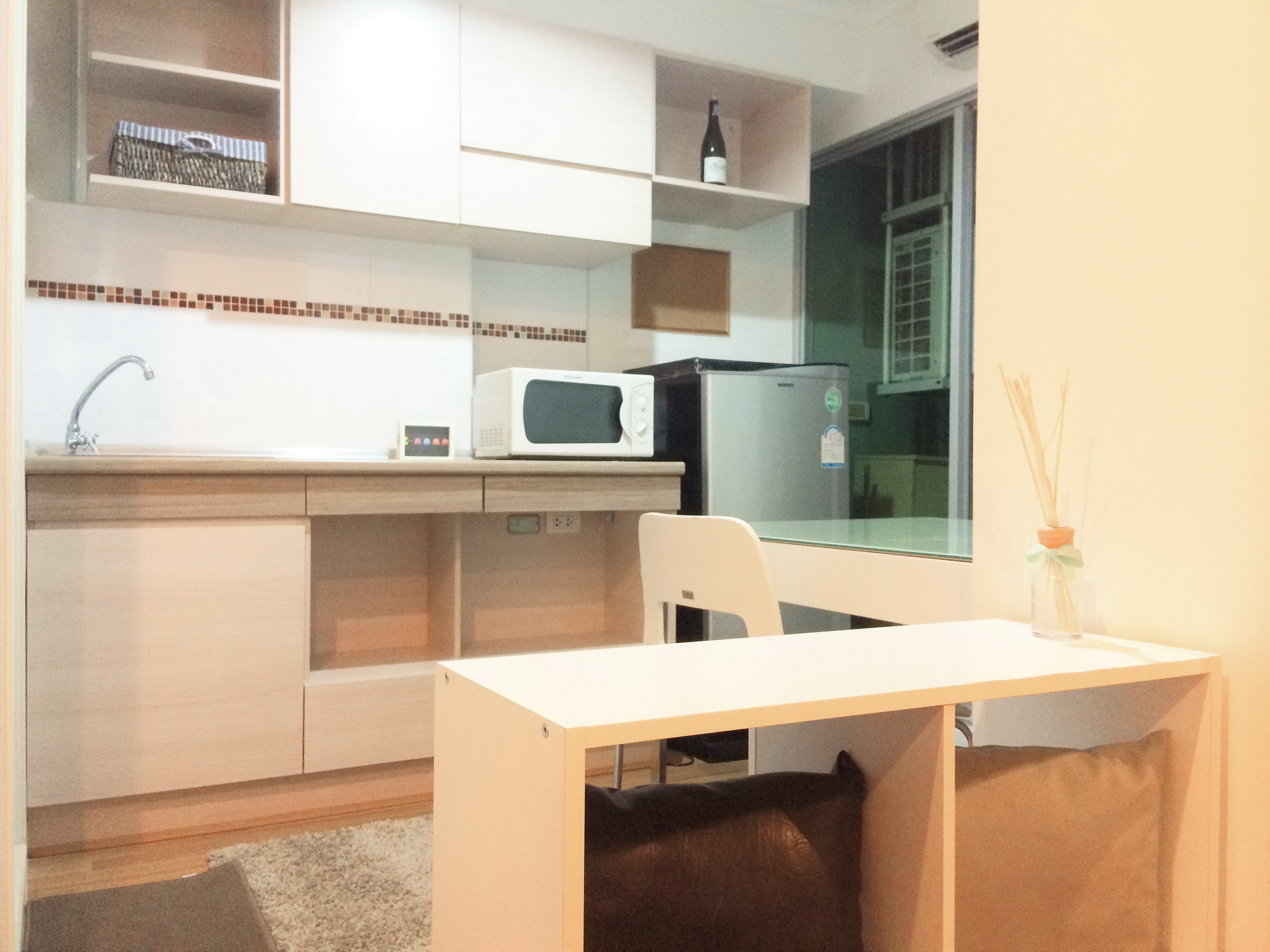 ให้เช่า Lumpini Place Ratchayothin (ลุมพินี เพลส รัชโยธิน) ตึกCวิวสระและสวน