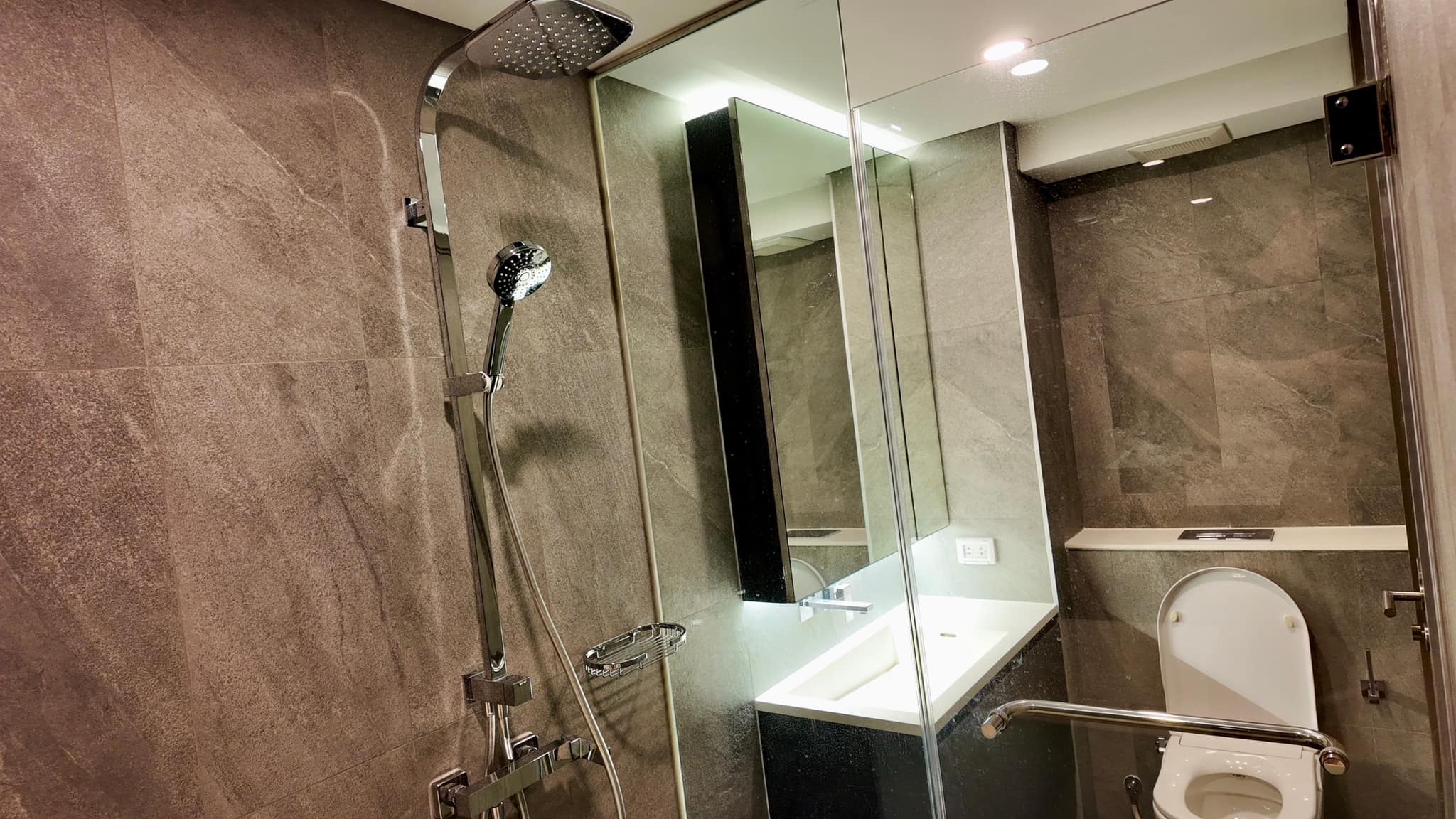 ปล่อยเช่าคอนโด Siamese Rama 9 (ไซมิส พระราม 9) Landmark @ MRTA Station - Duplex2ชั้น 2ห้องนอน 2ห้องน้ำ 1ห้องนั่งเล่น - ใกล้ MRT รฟม. พระราม9 - ขนาดห้อง 54 ตรม. ชั้น 7 ตึก C