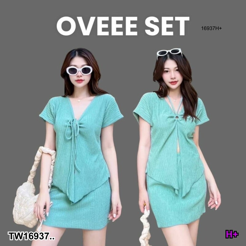 kudapy เซต 2 ชิ้น เสื้อ คอวี คล้องคอ หรือ ผูกอก + กระโปรงสั้น