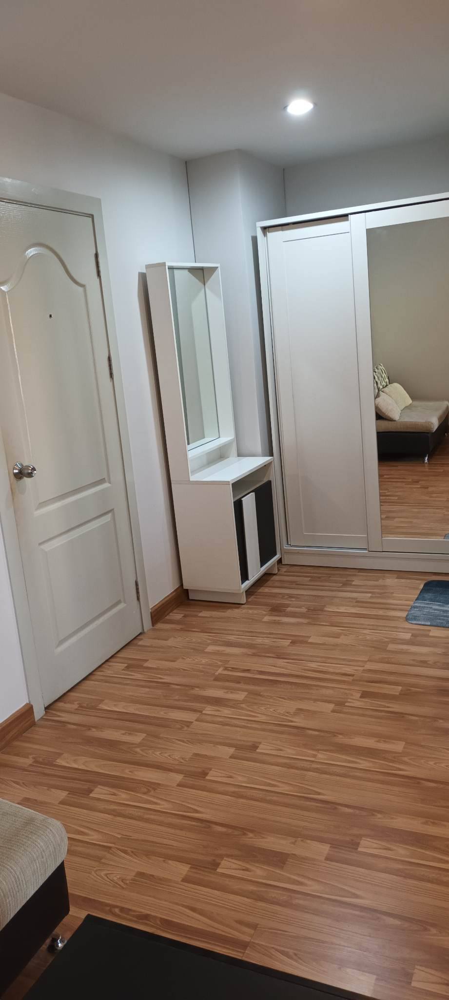 ให้เช่าห้องแบบ Studio1ห้องน้ำ 1ครัวแยก โซนพื้นที่ เกษตร BTS เสนา ซอยพหล34 คอนโด U Condo (ยู คอนโด) ขนาดห้อง 31 ตรม. ชั้น 4