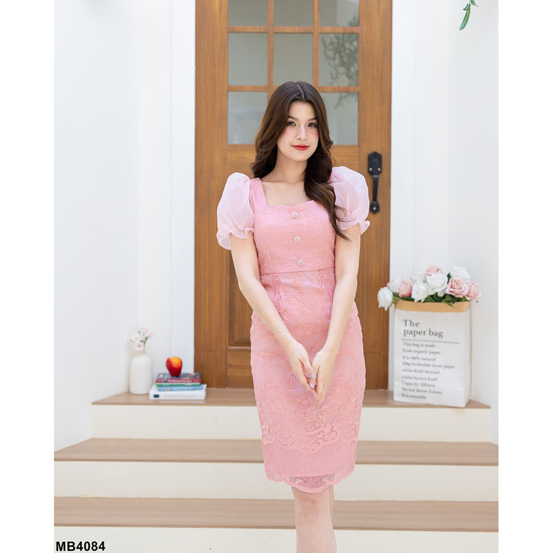 kudapy เดรสสั้นสีชมพู/สีขาว ออกงานแขนตุ๊กตา ลูกไม้สวยดูดี