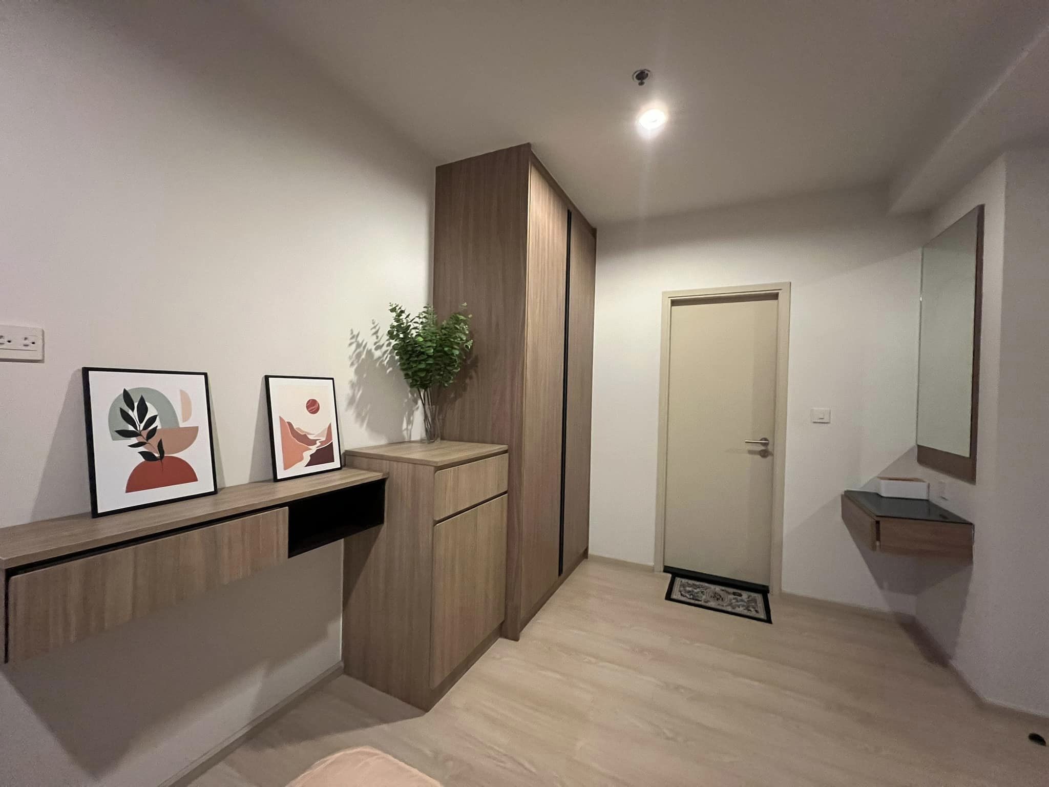 ปล่อยเช่าคอนโด เดอะ แกลเลอรี่ แบริ่ง (The Gallery Bearing) - ห้องมุม Private สุดๆ เฟอร์เครื่องใช้ไฟฟ้าครบครั้น - การเดินทาง: ใกล้ BTS แบริ่ง