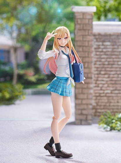 Preorderเข้า 7-8/2026 รบกวนสั่งแยกกับสินค้ารายการอื่นครับ Max factory 4545784015018 Figma Marin Kitagawa