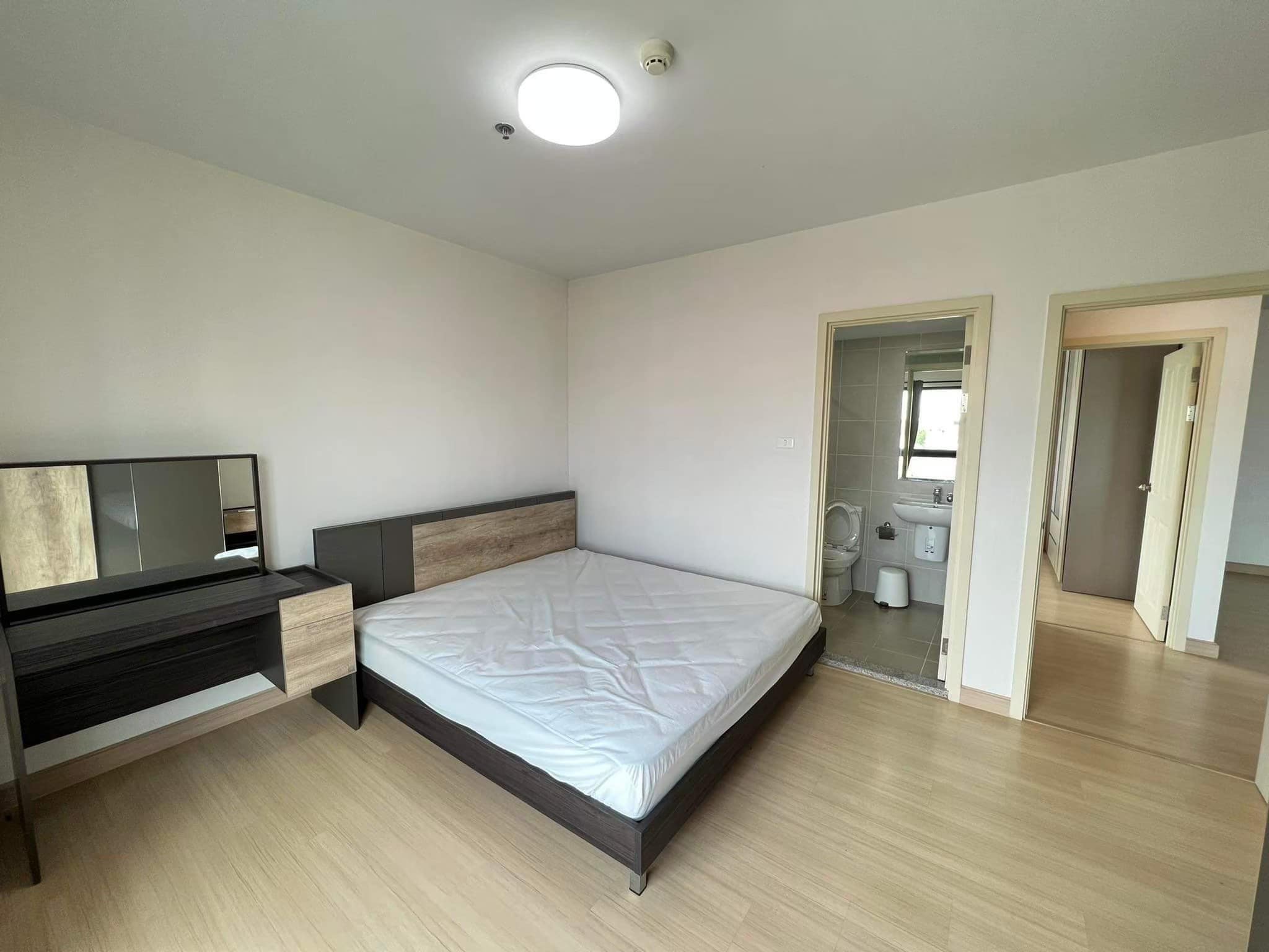 Supalai City Resort Rama 8 ให้เช่าห้องแบบ2ห้องนอนเฟอร์ครบพร้อมอยู่ สอบถามแอด Line ID : Smile-easy