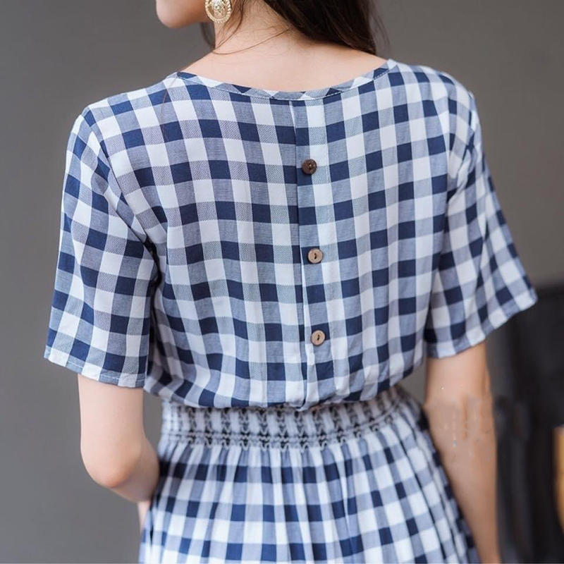 kudapy เดรสยาวลายสก้อตสีกรมแขนสั้น ผ้าสปันคอกลม สไตล์วินเทจ แต่งกระดุมหลัง ช่วงเอวสม็อครอบตัวยืดได้ตามขนาดตัว