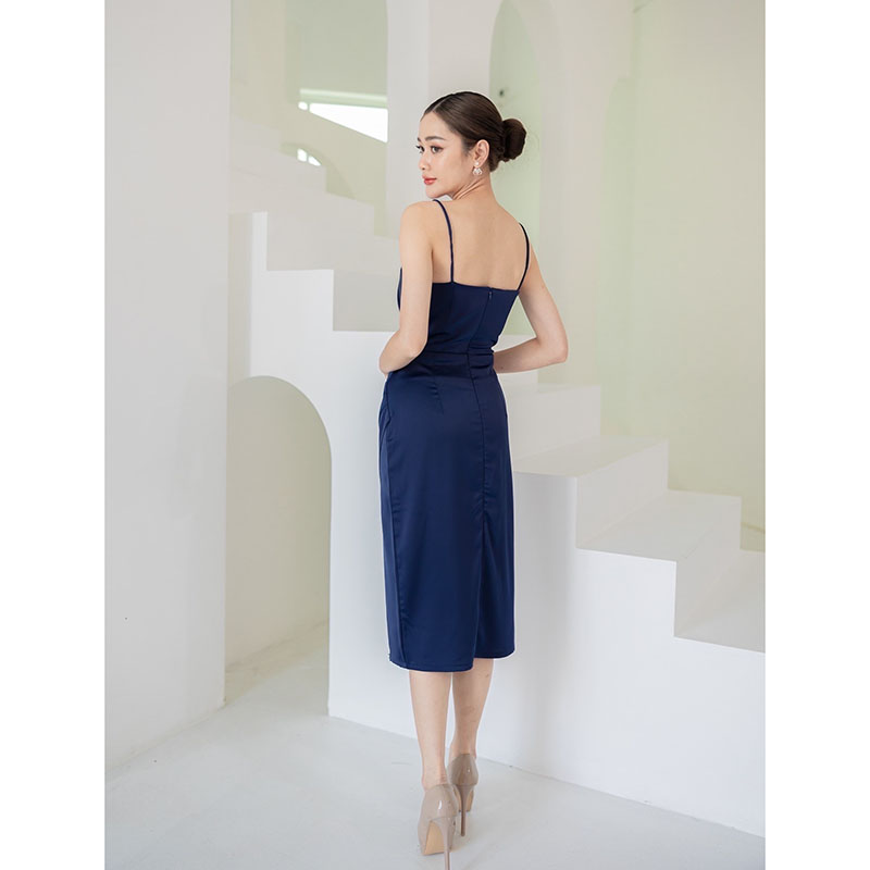 kudapy เดรสสั้นสีขาว ออกงาน ทรงสายเดี่ยว แขนกุด ดีเทลจีบทั้งตัว ลุคนี้เป๊ะปังสุดด คอนเซ็ปท์น้อยแต่มาก เรียบแต่เริ่ด