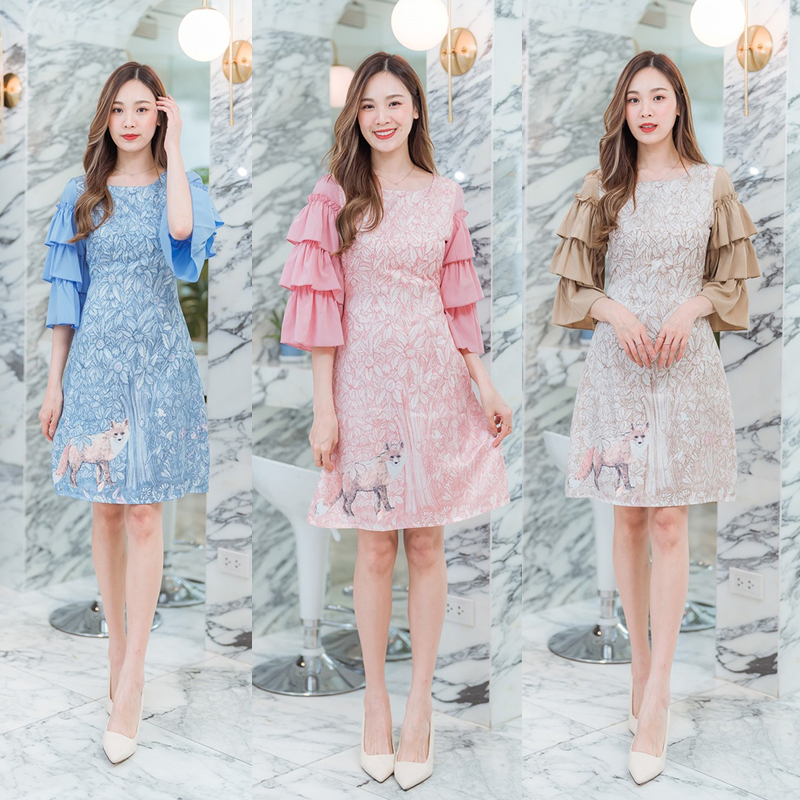 kudapy เดรสสั้นสีฟ้า/สีชมพู/สีน้ำตาล แขนระบายลายหมาป่าใส่สวยดูดีสบายตัว