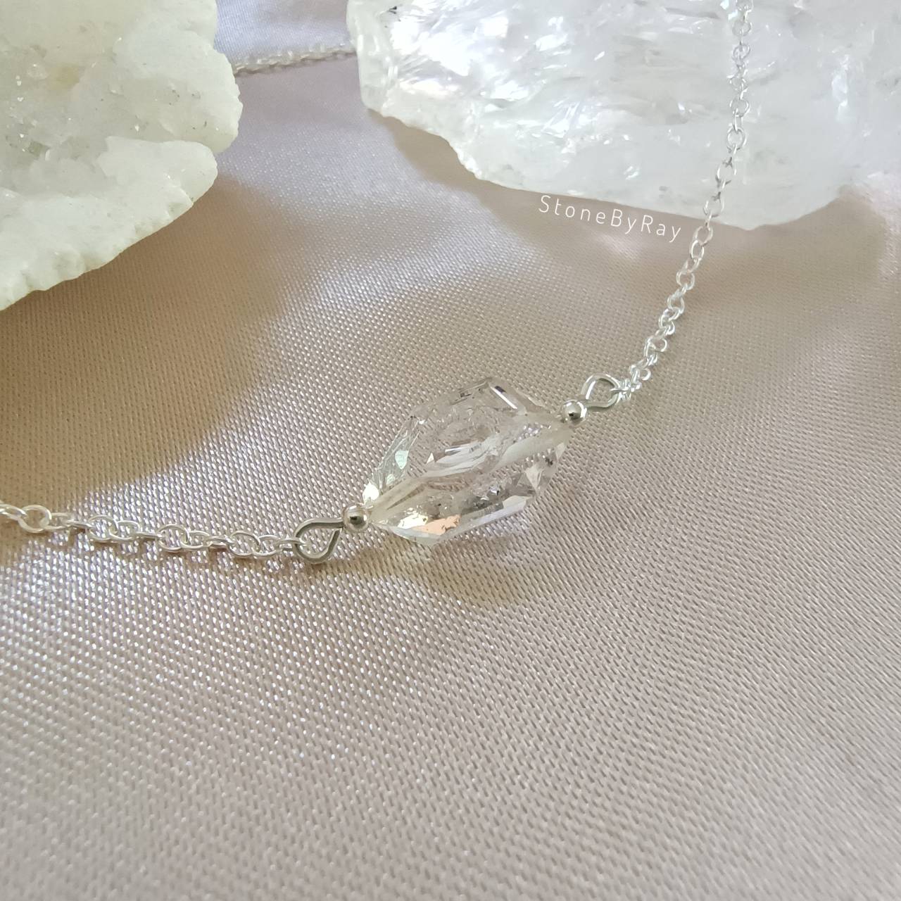 สร้อยคอเงินหินเฮอร์คิเมอร์ไดม่อน Herkimer Diamond (Keyhole)