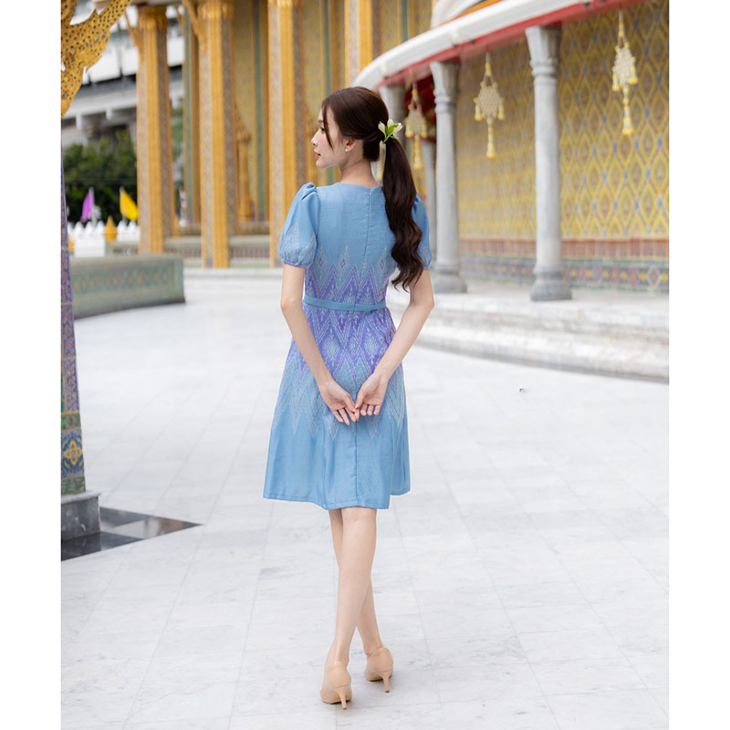 kudapy เดรสสั้นสีฟ้า/สีส้ม ผ้าทอทรงบ้านโบว์หน้า ลายไทย ใส่ออกงาน สวยดูดี