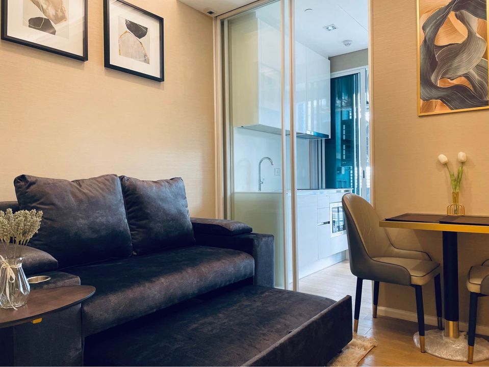 ให้เช่าคอนโด The Saint Residences ( เดอะ เซนต์ เรสสิเด้นเซส )