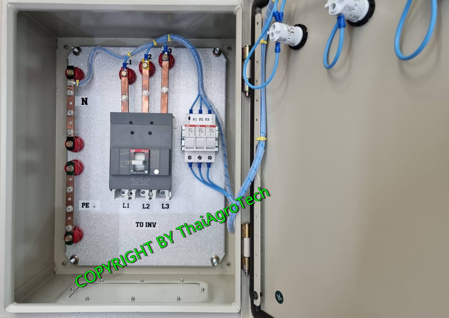 AC Switch Box 3Phase MCCB 125A ABB สำหรับงานโซล่าเซลล์