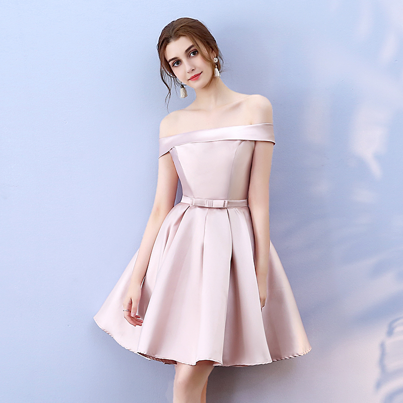 Mini Dress ชุดราตรีสั้นทรงปาดไหล่กระโปรงบานสีชมพู