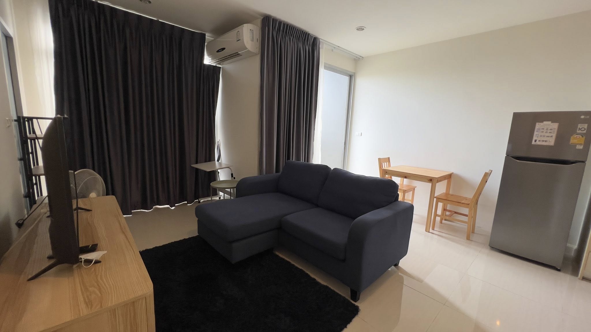 คอนโด Manor Sanambinnam (แมเนอร์ สนามบินน้ำ) High Rise โซนพื้นที่ MRT พระนั่งเกล้า ให้เช่าห้องแบบ 1ห้องนอน 1ห้องน้ำ ขนาดห้อง 39 ตรม. ชั้น 33 ตึก D