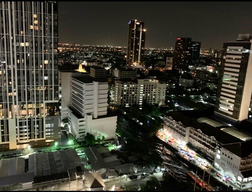 ปล่อยเช่าคอนโด Thru Thonglor (ทรู ทองหล่อ) - 2ห้องนอน 2ห้องน้ำ 1ห้องนั่งเล่น - ใกล้ MRT เพชรบุรี BTS ทองหล่อ - ขนาดห้อง 62 ตรม. ชั้น 24