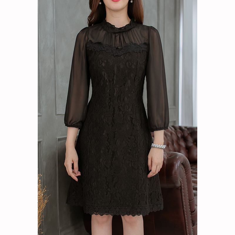 kudapy เดรสสั้นสีดำ/สีขาวลูกไม้ ช่วงคอมีดีเทลจับจีบแต่งลูกไม้ แขนชีฟองใส่สบาย แต่งลูกไม้ช่วงอกและชายกระโปรงสวย