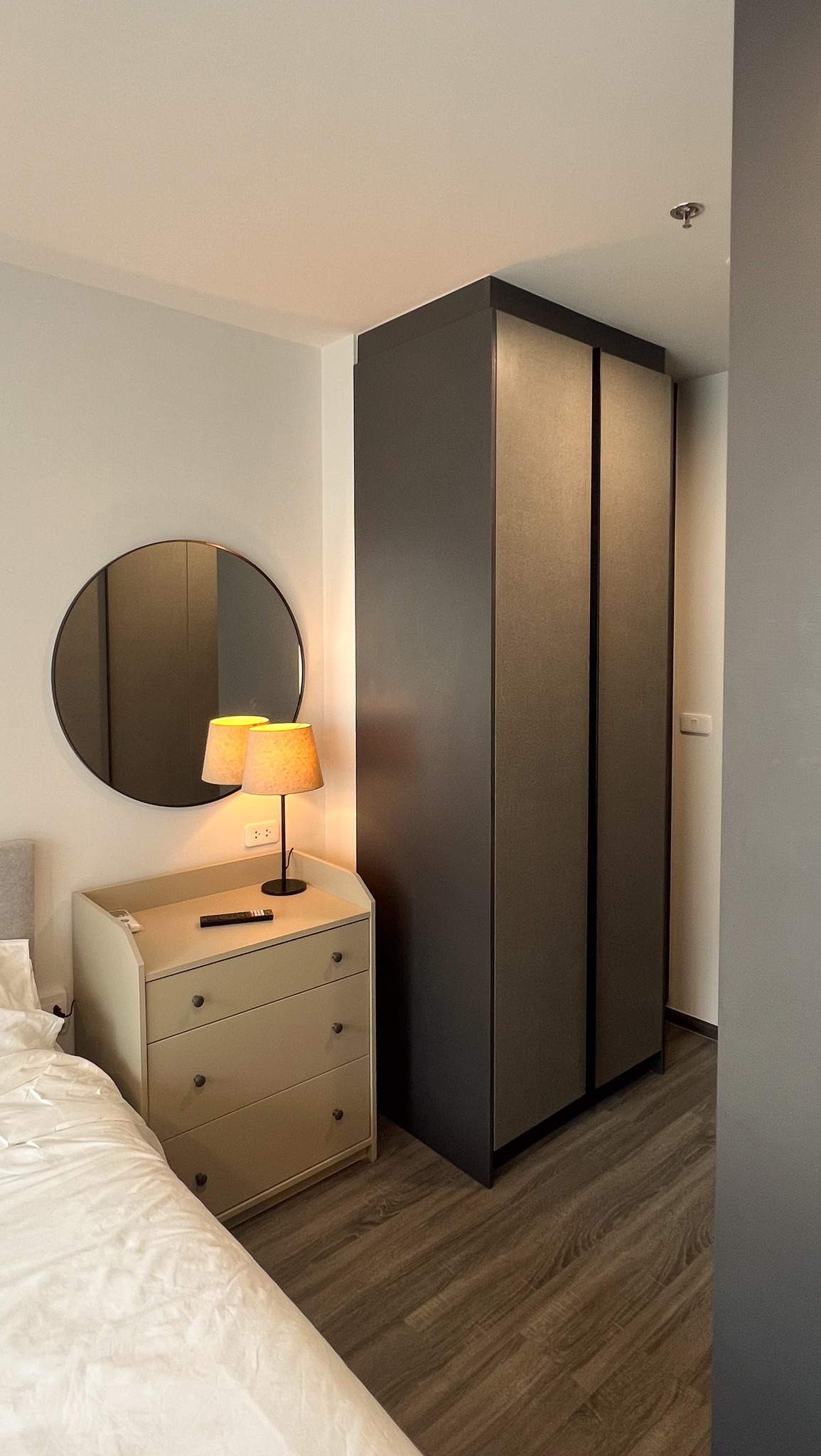 ปล่อยเช่าคอนโด IDEO Chula - Samyan (ไอดีโอ จุฬา - สามย่าน) - 1ห้องนอน 1ห้องน้ำ 1ห้องนั่งเล่น - ใกล้ MRT สามย่าน - ขนาดห้อง 35 ตรม. ชั้น 12A