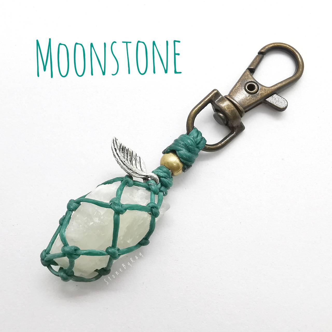พวงกุญแจเชือกถักหินมูนสโตน Moonstone
