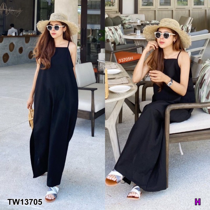 kudapy Maxi Dress เดรสยาวสีครีม ดำ เขียว เหลือง โอรส เทาเข้ม สายเดี่ยว เนื้อผ้าลินิน มีกระเป๋าข้างสองข้าง เรียบ หรู