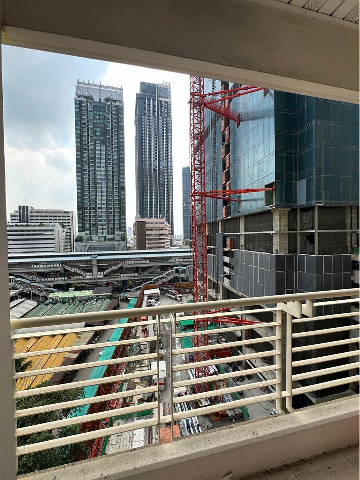 ปล่อยเช่าคอนโด Baan Klang Krung Siam-Pathumwan (บ้านกลางกรุง สยาม-ปทุมวัน) - 1ห้องนอน 1ห้องน้ำ 1ห้องนั่งเล่น - ใกล้ BTS ราชเทวี/สยาม เซ็นทรัลเวิลด์ จุฬา - ขนาดห้อง 49 ตรม. ชั้น 10 ตึก A