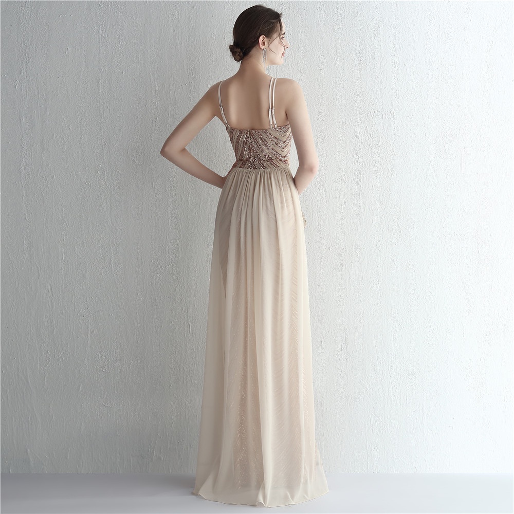 kudapy ชุดราตรียาวผ้ากริสเตอร์ทอแสง ทรงแขนกุด โชว์หลัง สีเขียว,สีแดงเบอร์กันดี้,สีดำ,สีเงิน,สีชมพูโรสโกลด์ ผ้าขยายได้ สวมเข้ารูป ทรงสวย ชายด้านหลังสามารถถอดได้ ใส่ได้ 2 แบบเลยน้าารุ่นนี้