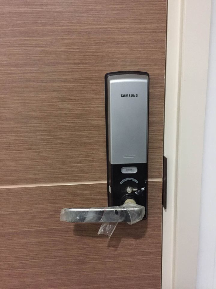 ปล่อยเช่าคอนโด B Campus Prachachuen (บี แคมปัส ประชาชื่น) - ใกล้ ธุรกิจบัณฑิตย์ เดอะมอลล์งามวงศ์วาน - 1ห้องนอน 1ห้องน้ำ 1ห้องนั่งเล่น - ขนาดห้อง 27 ตรม. ชั้น 3