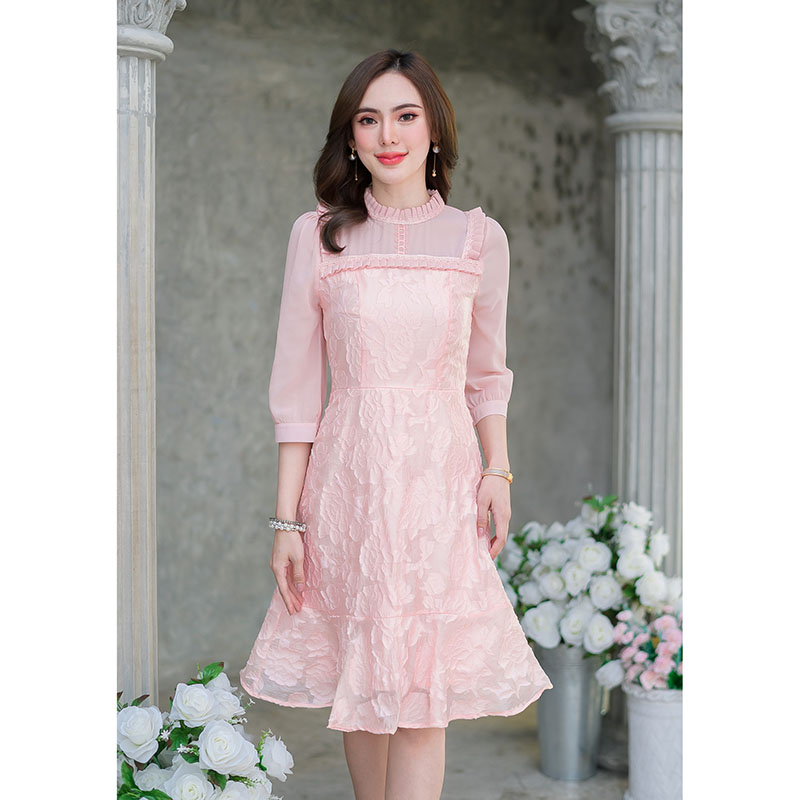 kudapy เดรสสั้นสีโอรส/สีเขียวพาสเทล ผ้าสไตล์ญี่ปุ่นมีเทคเจอร์ลายดอก จับจีบรอบคอ