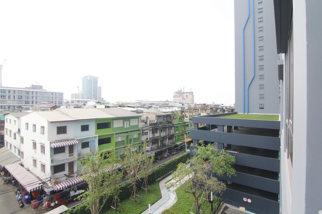 ให้เช่า Ideo Sukhumvit 93 (ไอดีโอ สุขุมวิท 93) ชั้น5 ชั้นเดียวกับสระว่ายน้ำ