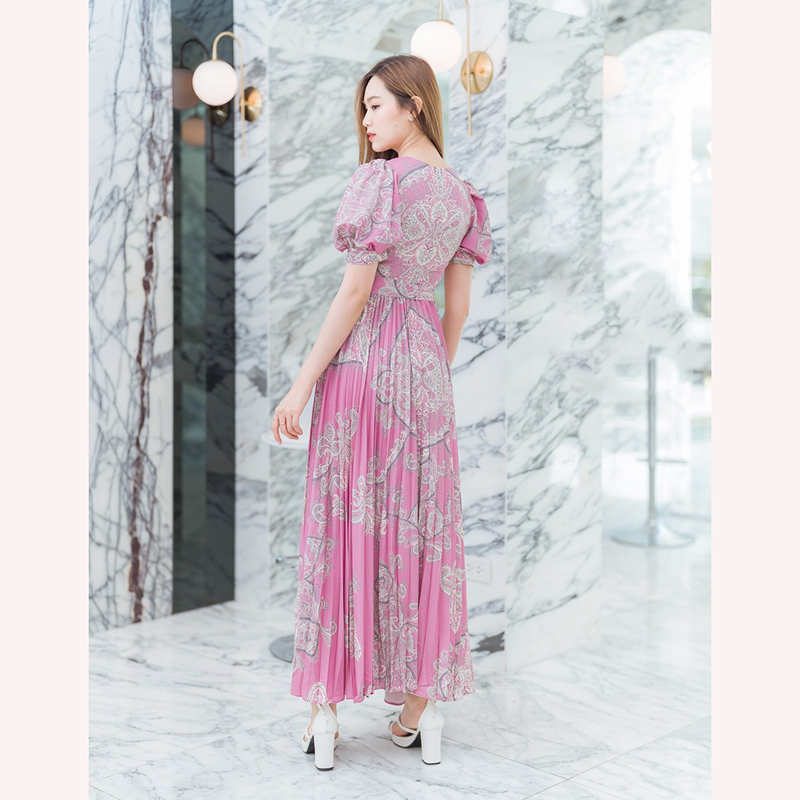 kudapy เดรสยาวสีชมพู/สีกรม กระโปรงอัดพลีทลายโรมัน+เชือก