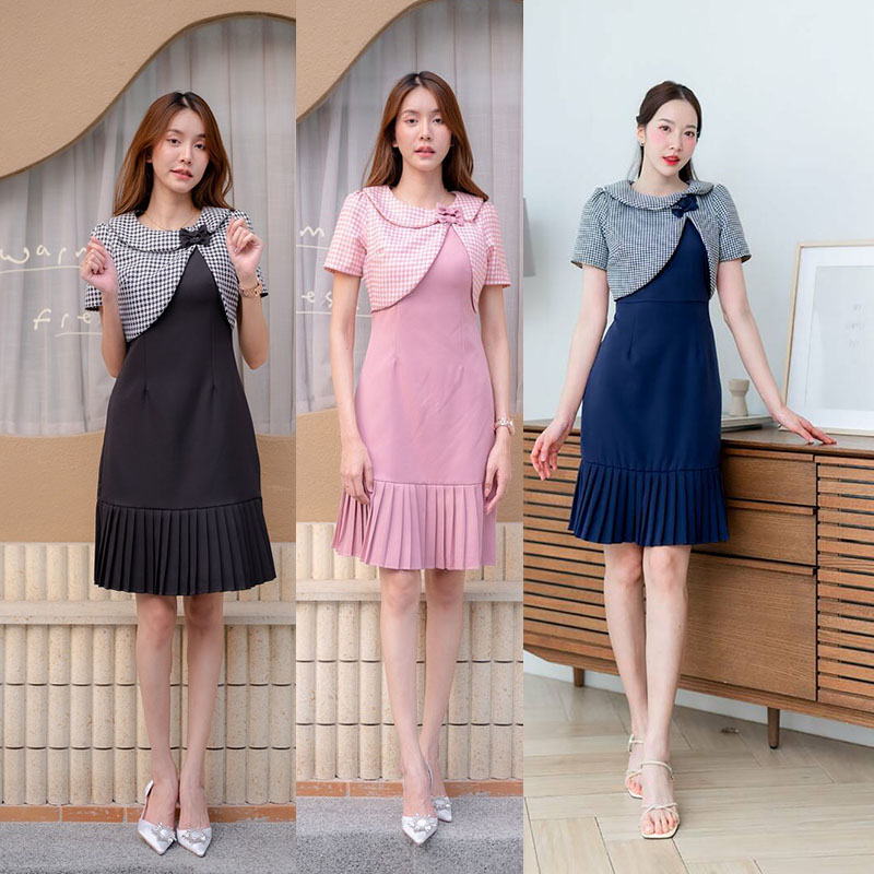 kudapy เดรสสั้นสีชมพู/สีดำ/สีกรม กั๊กโนริกระโปรงจีบระบาย คอบัว แต่งโบว์ตรงหน้าอกสวย ใส่สบาย