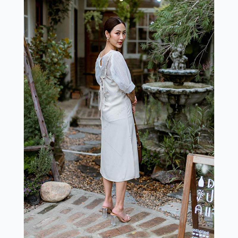 kudapyเซ็ทเสื้อผ้าแก้ว+เดรสสีครีม/ม่วง/ดำ/เทา เป็นการแมชที่ลงตัวค่ะ เสื้อแขนพองตุ๊กตา ผ้าแก้ว