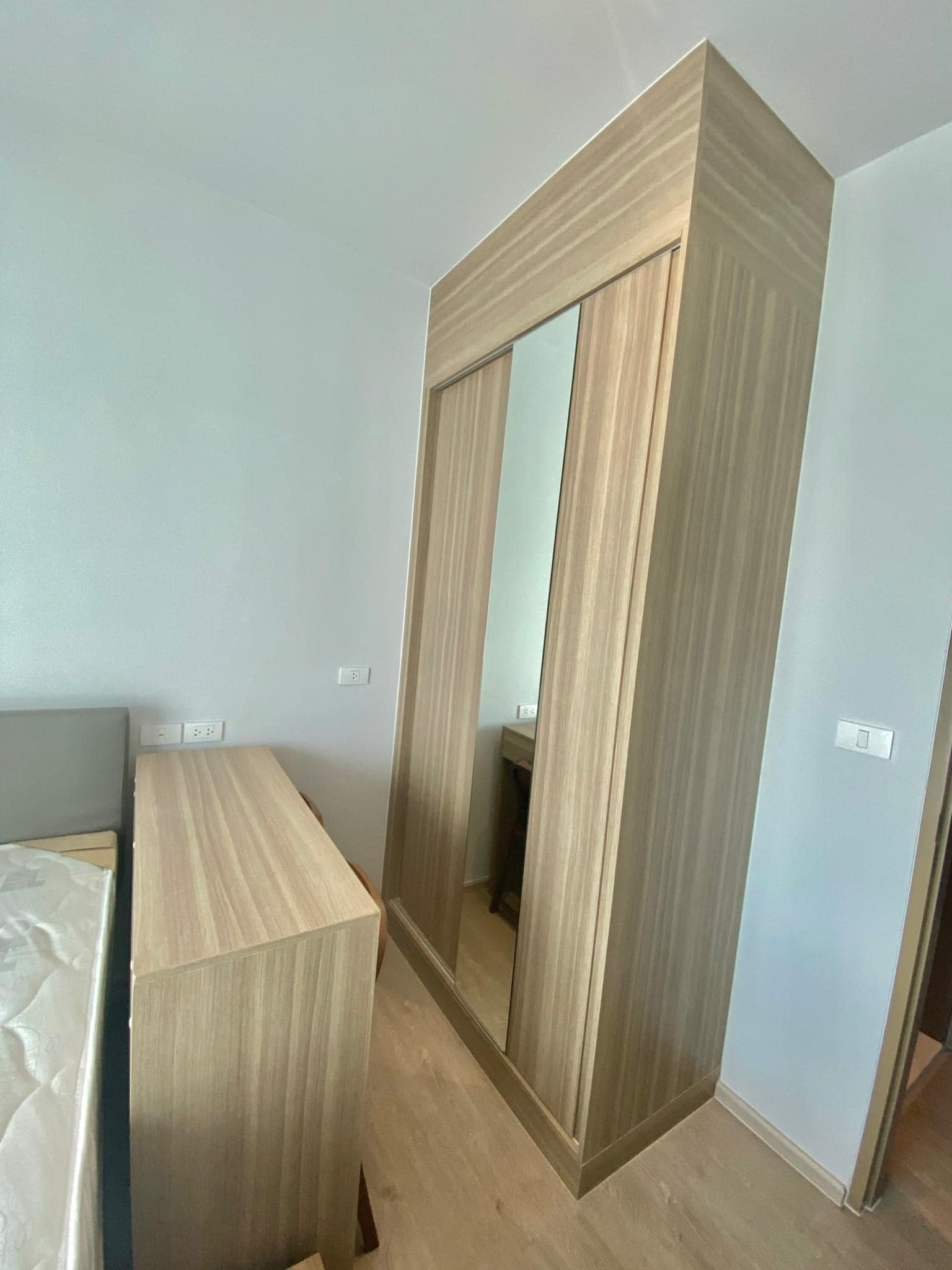 ปล่อยเช่าคอนโด Altitude Unicorn Sathorn-Tha Phra (อัลติจูด ยูนิคอร์น สาทร-ท่าพระ) - มีเครื่องซักผ้าทำเลดีใกล้ เดอะมอลล์ท่าพระ - การเดินทาง: ใกล้รถไฟฟ้า BTS ตลาดพลู