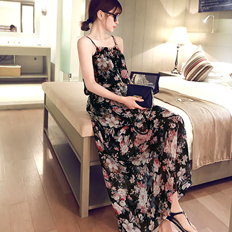 kudapy แม็กซี่เดรสยาวสีดำ เดรสทรงสายเดี่ยว เนื้อผ้าชีฟองลายดอก สีครีม เก๋ๆ