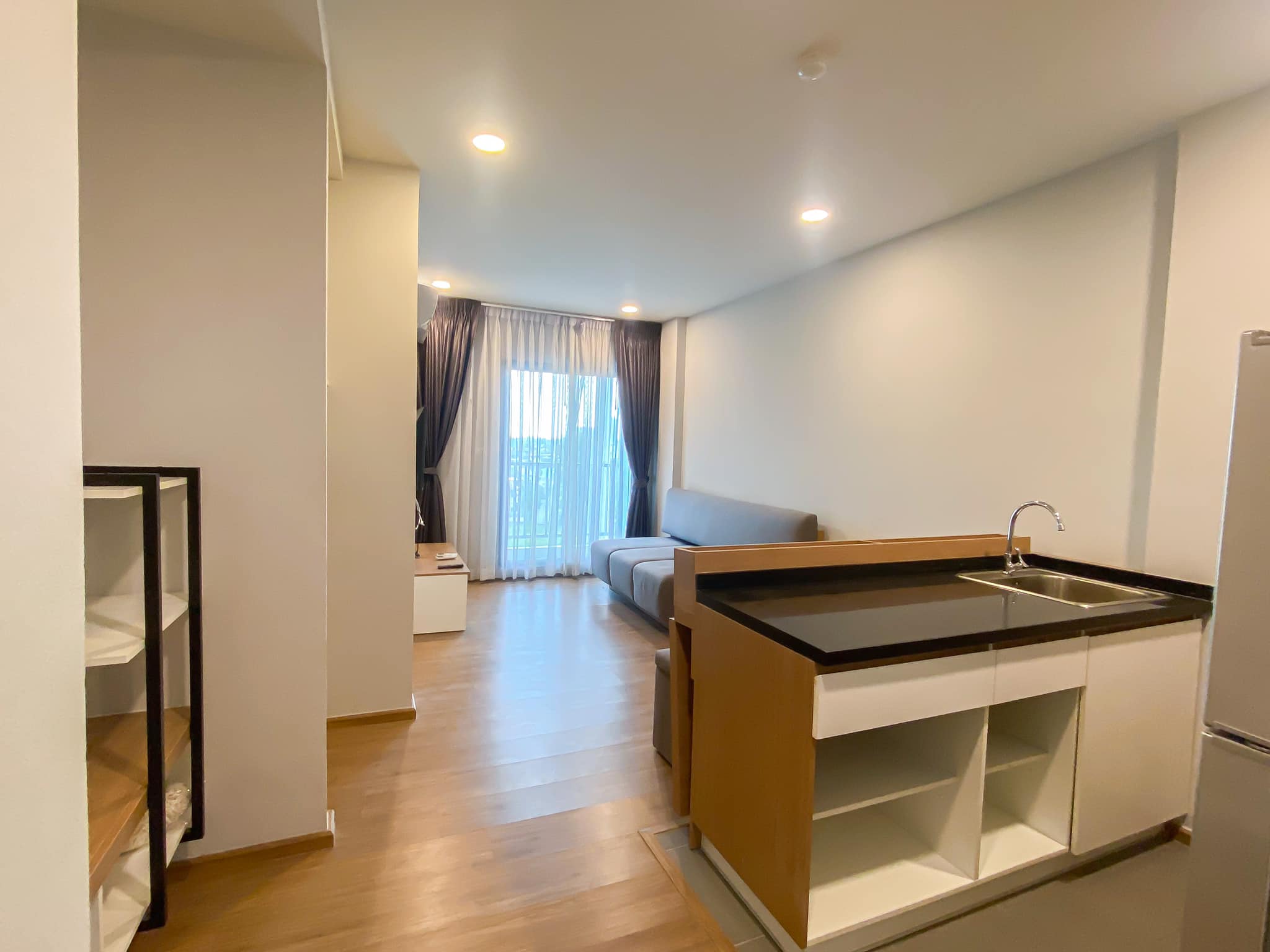 ให้เช่าคอนโด Proud III Chaengwattana (พราว 3 แจ้งวัฒนะ) - ห้องใหญ่ตรงข้ามเซ็นทรัลแจ้งและสถาบันการจัดการปัญญาภิวัฒน์(PIM) - การเดินทาง: ใกล้รถไฟฟ้าสีชมพู MRT แจ้งวัฒนะ-ปากเกร็ด 28