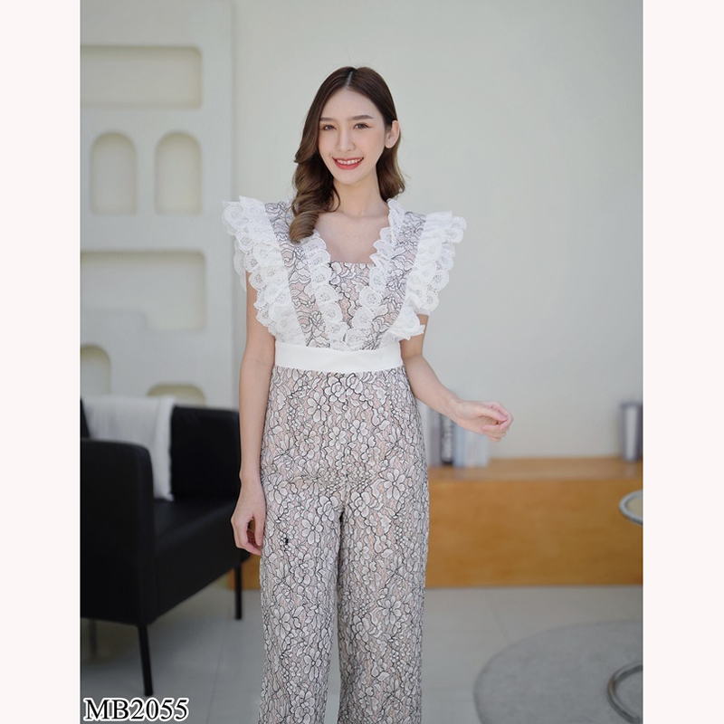 kudapy จั๊มสูทขายาวสีขาว ลูกไม้แขนกุดระบาย