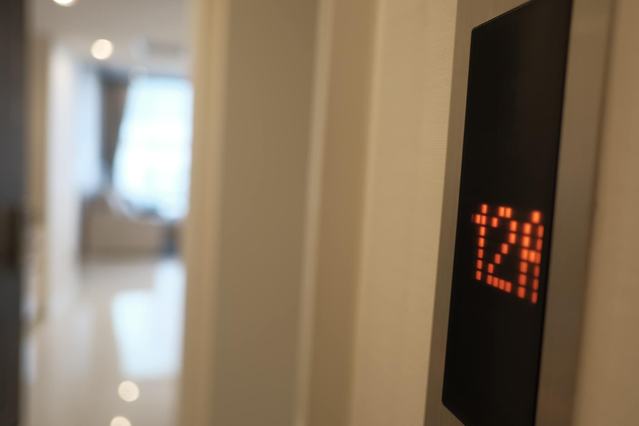 ปล่อยเช่าคอนโด The Bangkok Sathon (เดอะ แบงค็อก สาทร) - 1ห้องนอน 1ห้องน้ำ 1ห้องนั่งเล่น - ใกล้ BTS สุรศักดิ์ - ขนาดห้อง 60 ตรม. ชั้น 12 A Core B ลิฟท์ส่วนตัว