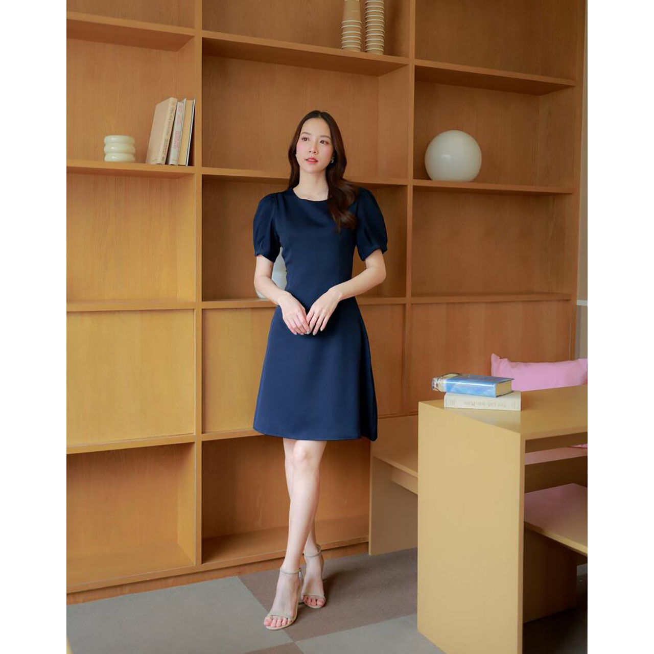 kudapy เดรสสั้นสีแดง/สีกรม/สีชมพู แขนตุ๊กตาคอกลม ผ้าใส่สบาย