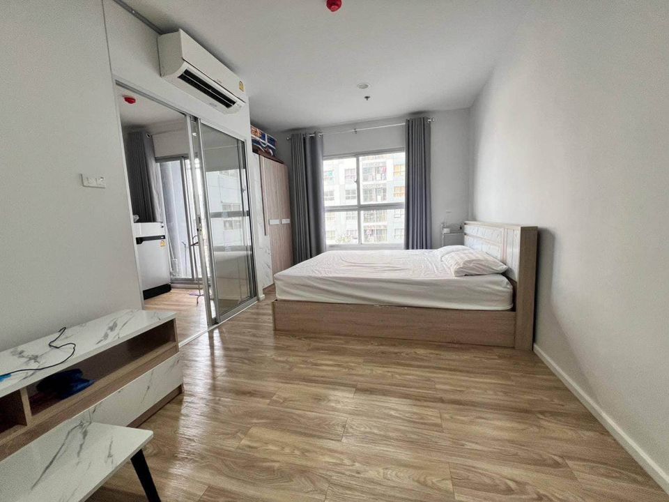 ปล่อยเช่าคอนโด ISSI Condo Suksawat (อิซซี่ คอนโด สุขสวัสดิ์) - Studio 1ห้องน้ำ 1ห้องครัว - ใกล้ บิ๊กซี ซูเปอร์เซ็นเตอร์ บางปะกอก/แม็คโคร สุขสวัสดิ์ - ขนาดห้อง 26 ตรม. ชั้น 8 วิวสระว่ายน้ำ
