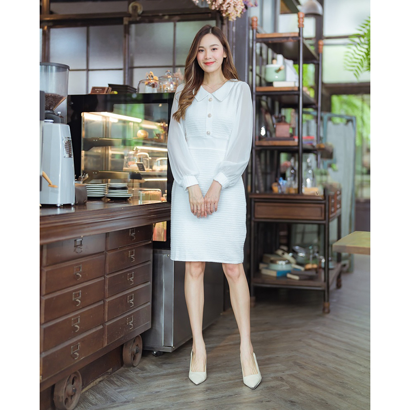 kudapy เดรสสั้นสีขาว/สีดำ/สีชมพู คอปกแขนยาวแต่งกระดุม