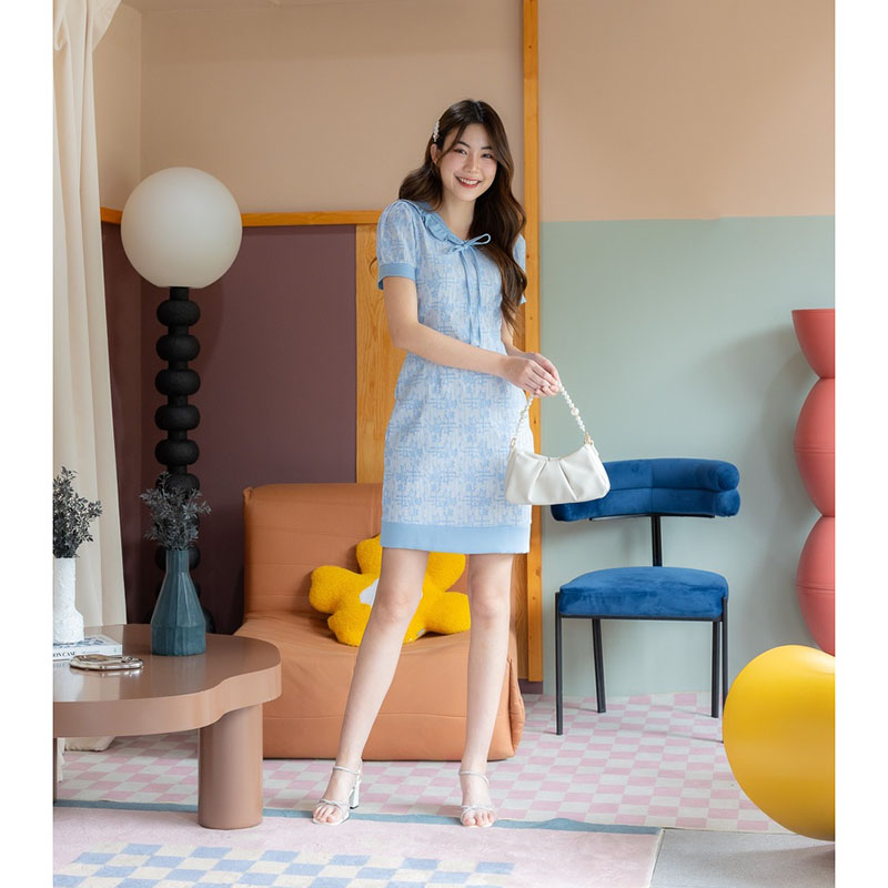 kudapy เดรสสั้นสีครีม/สีฟ้า/สีแดง ลูกไม้กะลาสีผูกโบว์