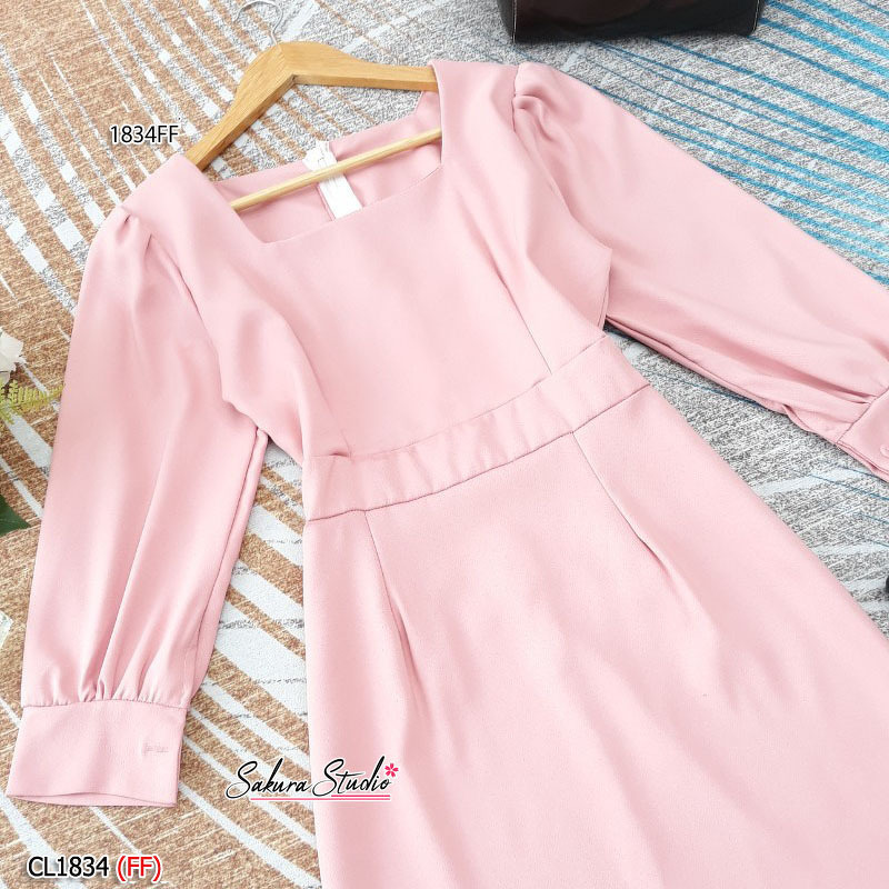 kudapy เดรสสั้น แขนยาว คอเหลี่ยม งานผ้าซาร่าอย่างดี มีซิปซ่อนหลัง เอวไม่สม็อค