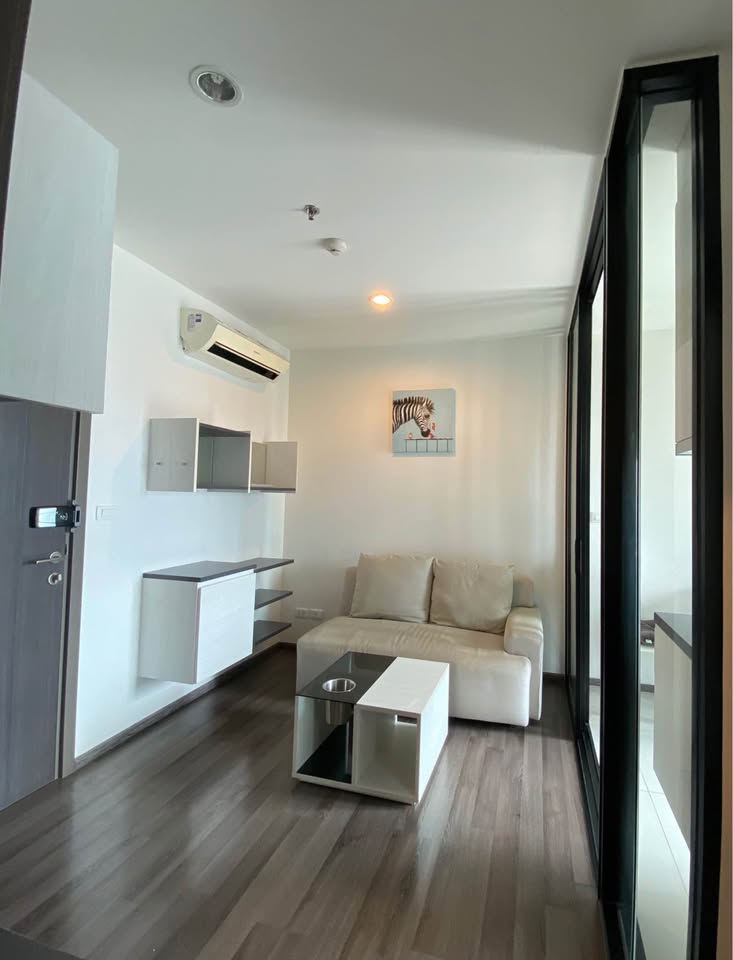 ปล่อยเช่าคอนโด เดอะ เบส พาร์คเวสต์ สุขุมวิท 77 (The Base Park West Sukhumvit 77) - โซนพื้นที่ BTS อ่อนนุช - 1ห้องนอน 1ห้องน้ำ 1ห้องนั่งเล่น 1ห้องครัว - ขนาดห้อง 29 ตรม. ชั้น 28