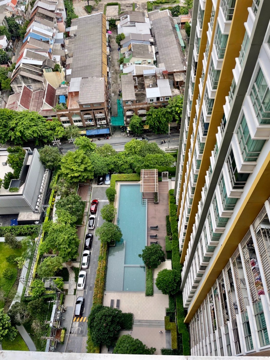 ด่วนรีบจองให้เช่าเฟอร์เครื่องใช้ไฟฟ้าครบอยู่ใกล้ MRTจตุจักร BTSหมอชิต สอบถามแอด Line ID : Smile-easy ที่ ยู ดีไลท์ แอท จตุจักร สเตชั่น