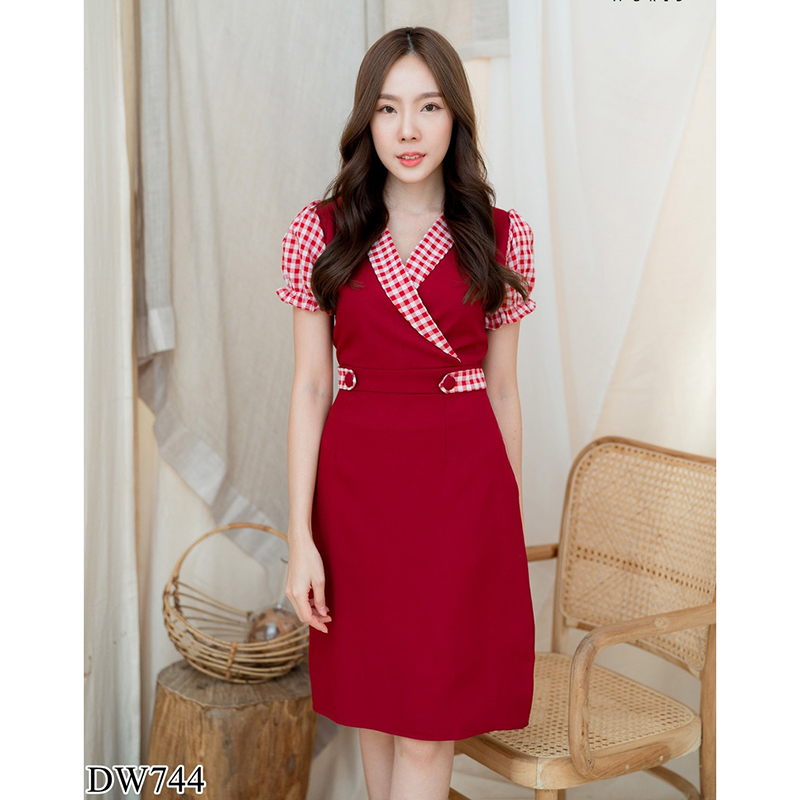 kudapy เดรสสั้นสีชมพู/แดง/เขียว/ดำ คอวีปกแขนตุ๊กตาสก็อต ใส่แล้วดูดีคุณหนูมากๆ