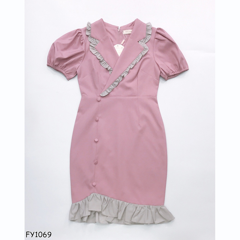 kudapy เดรสสั้นสีชมพู/สีกรม ปกสูทแต่งระบายกระดุมข้างแขนจั๊ม