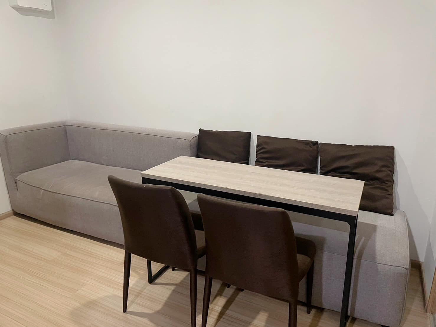 ปล่อยเช่าคอนโด Elio Del Moss Phaholyothin 34 (เอลลิโอ เดล มอสส์ พหลโยธิน 34) - 1ห้องนอน 1ห้องเอนกประสงค์(ทำ2นอนได้) 1ห้องน้ำ 1ห้องนั่งเล่น - ใกล้ BTS เสนานิคม / เกษตร - ขนาดห้อง 35 ตรม. ชั้น 7 ตึก A วิวสระ