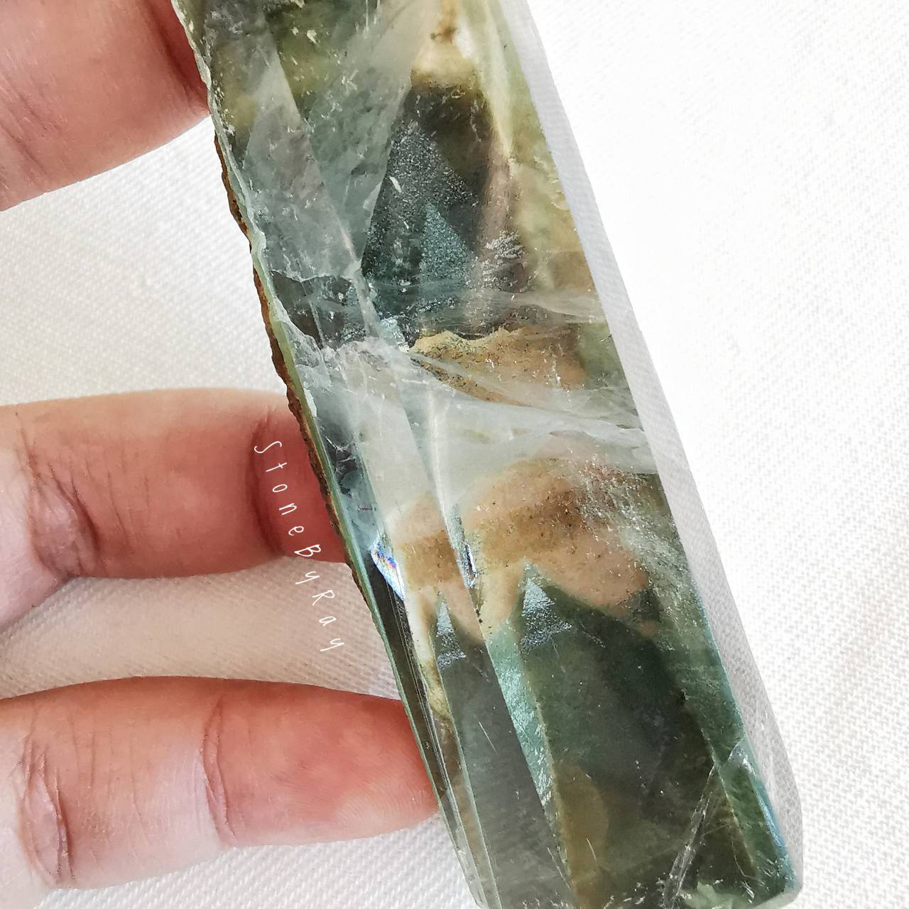 กรีนเพนทั่มควอตซ์ Green Phantom Quartz