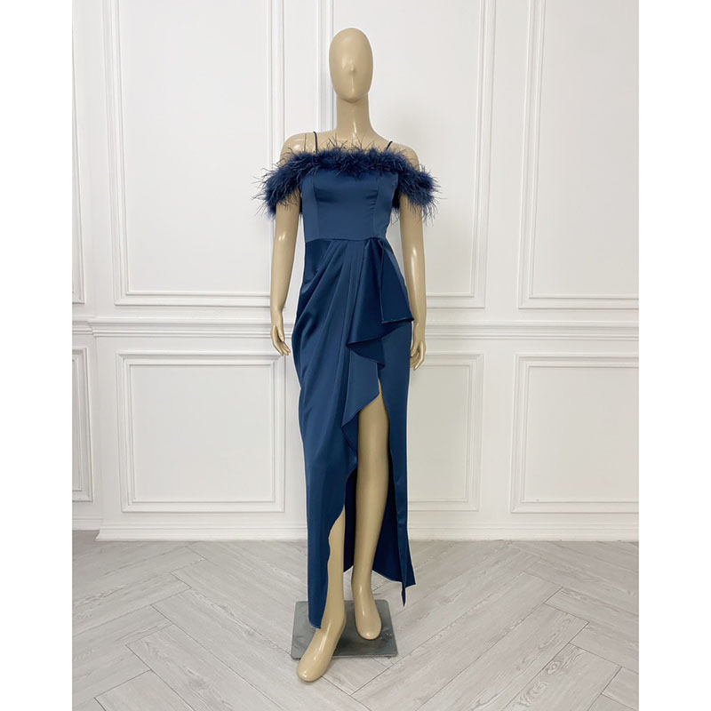 kudapy ชุดราตรียาวสีกรม/สีแดงเลือดหมู สาวอวบปาดไหล่แต่งขนนก ใส่สบายสวยดูดี