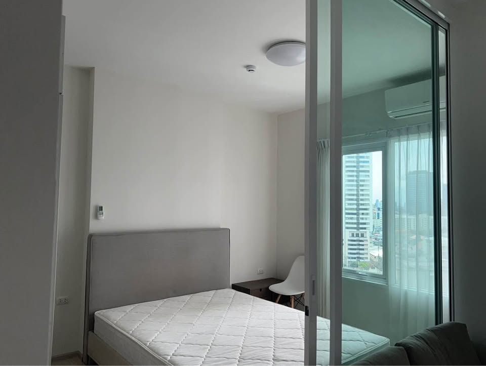 ให้เช่าคอนโด Chapter One Eco Ratchada - Huaikwang (แชปเตอร์วัน อีโค รัชดา-ห้วยขวาง) 1ห้องนอน / 1ห้องน้ำ ขนาดห้อง 30 ตรม. ชั้น 11 ตึกC ค่าเช่า 15,000 ต่อเดือน รถไฟฟ้าMRTห้วยขวาง