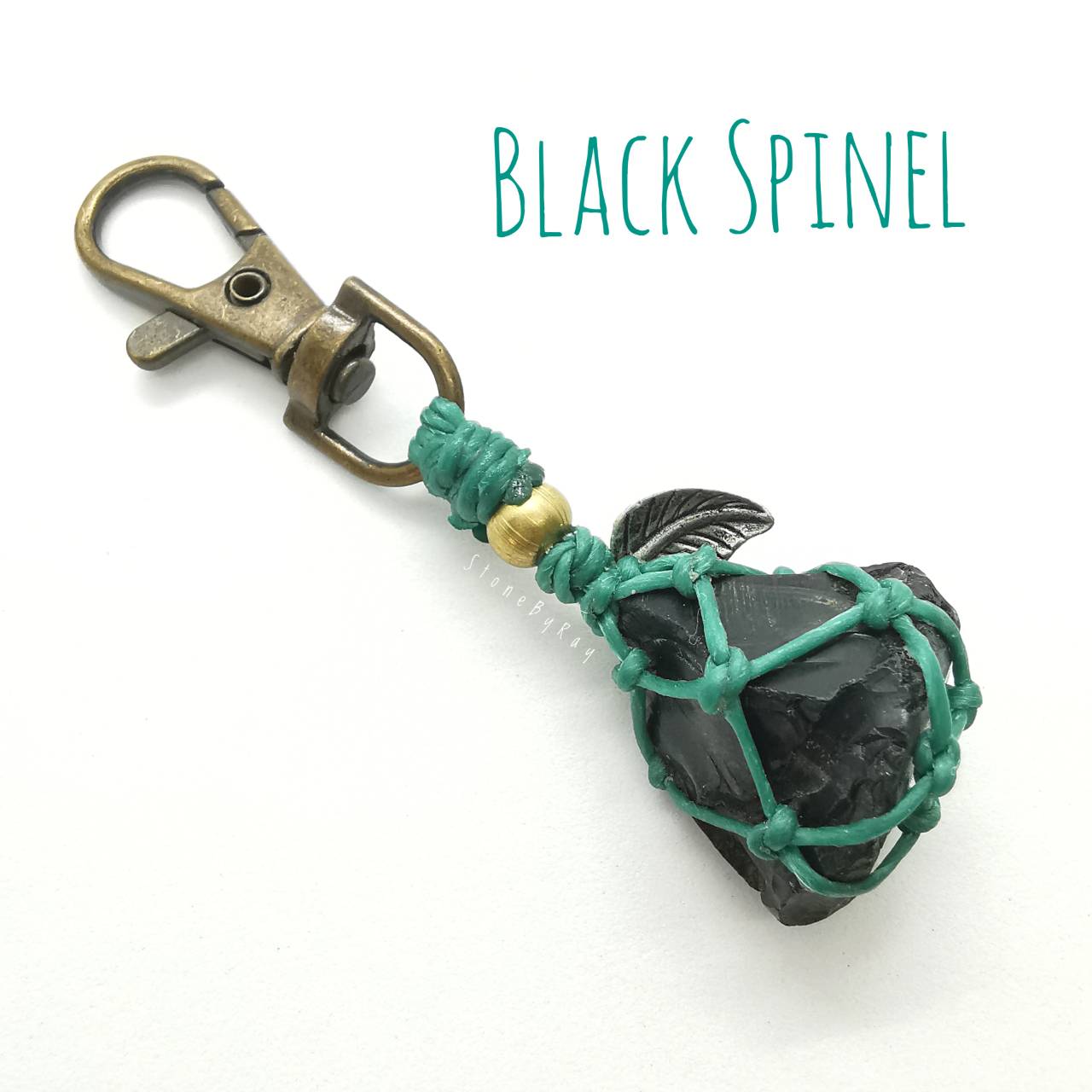 พวงกุญแจเชือกถักหินนิล Black Spinel
